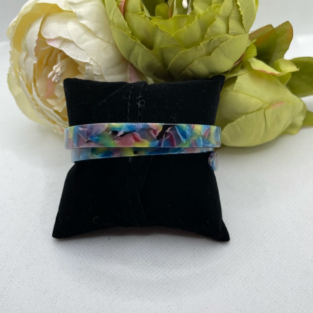 Multi color twist bracelet